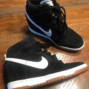 NIKE Sky High Dunk Wedge